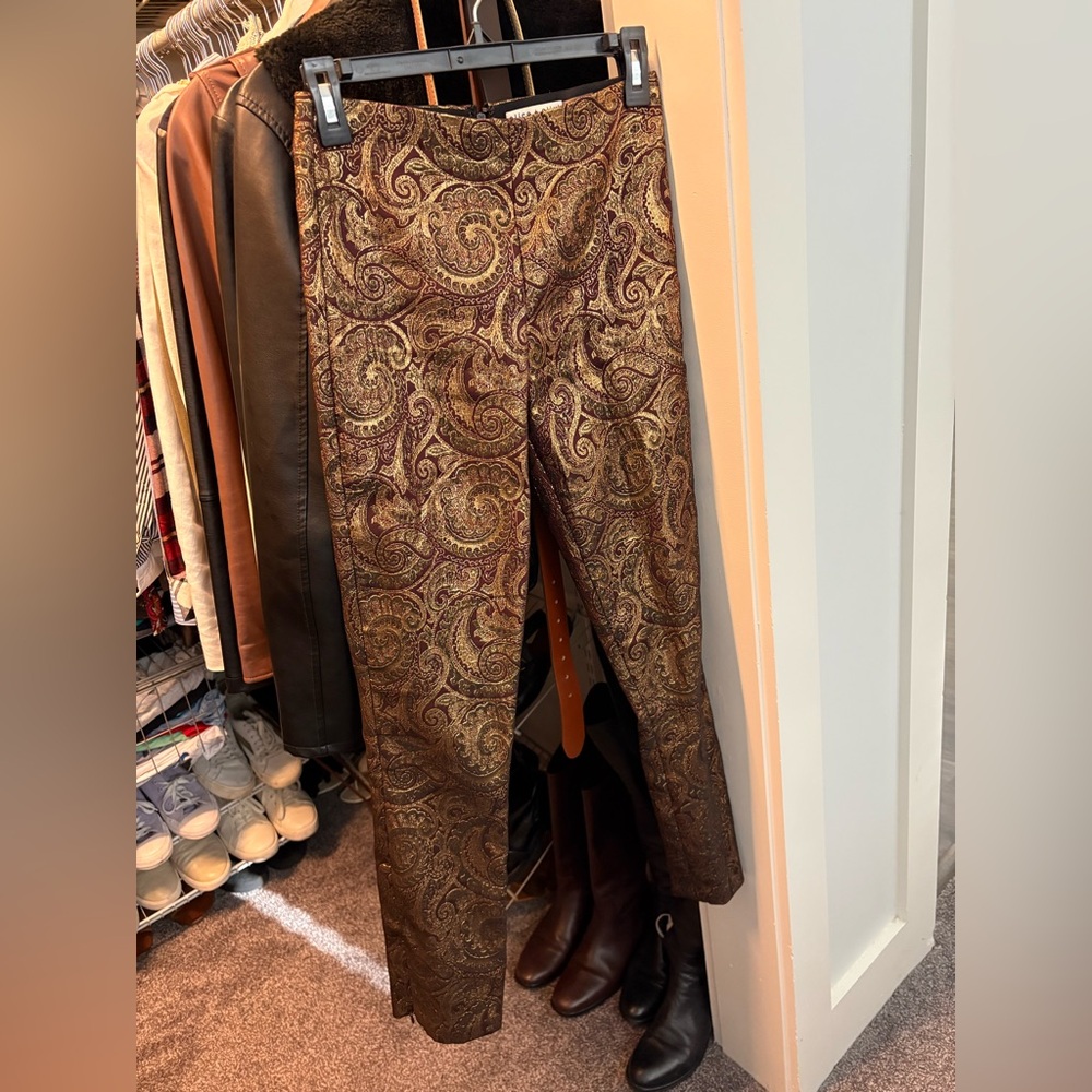 Alice + Olivia Paisley Straight Leg Pants - Brown and Gold